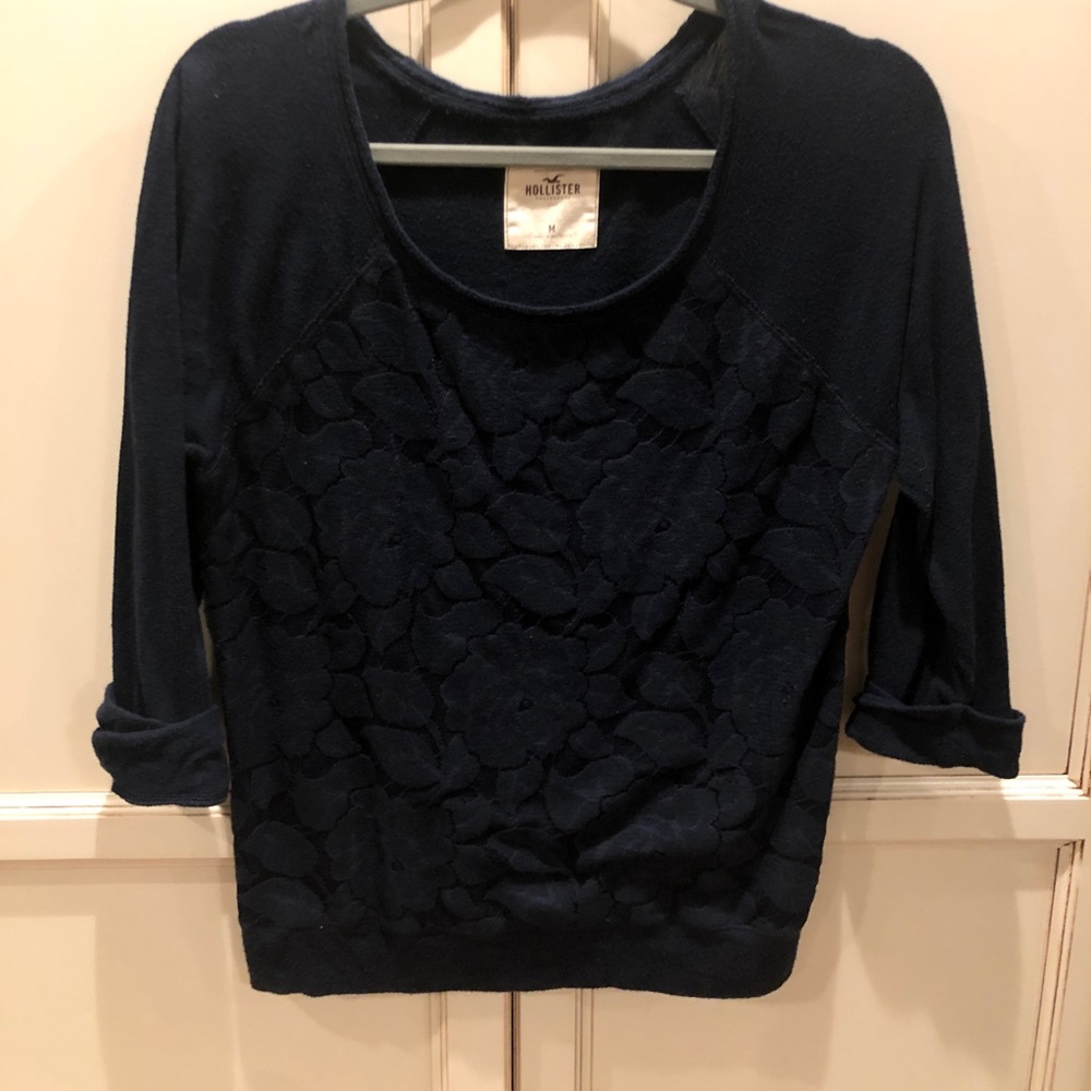 Classic Hollister Lace Overlay 3/4 Sleeve Pullover Top
